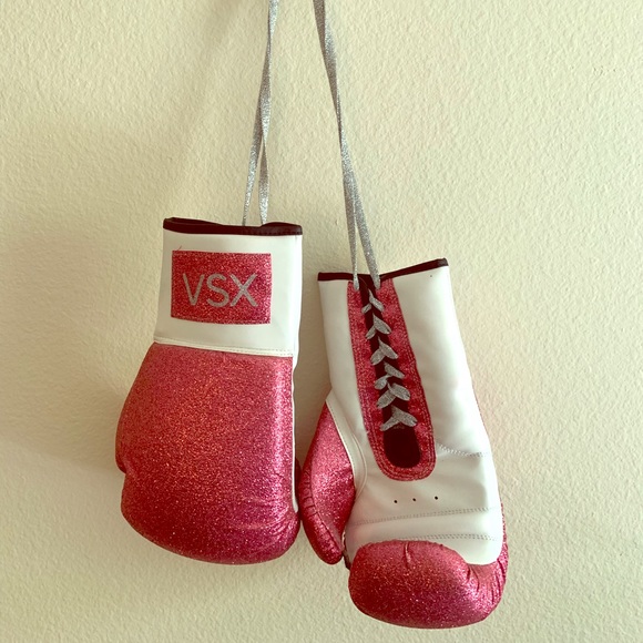 sparkly boxing gloves